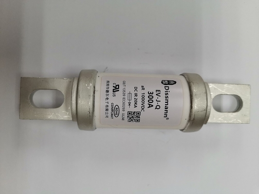 EV Akü Sigortaları Tedarikçisi DC1000V Yüksek Gerilim Sigortaları Seramik Cıvata Tipi Sigortalar