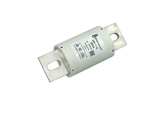 Enerji Depolama Solar PV Sigortaları, İnverter fiber boru Malzemesinde Bağlantı Dc Sigortası