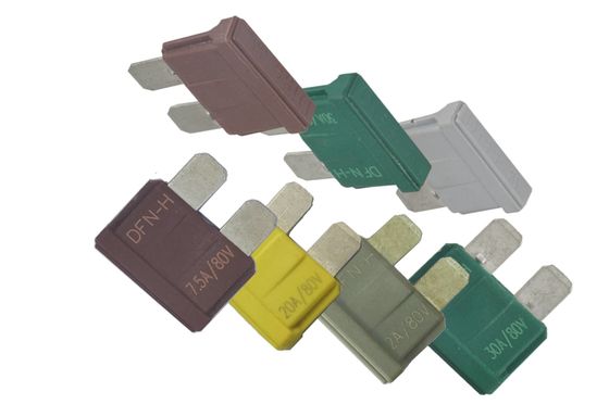 Alçak Gerilim Hızlı Üfleyen Sigorta 80volt 75 Amp 80VDC DC1000A Kesme Kapasitesi: