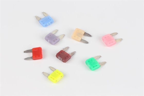500 Amp Sıfırlanabilir Mini Bıçaklı Sigorta UL Standardı Elektrikli Ahşap Kabuk Malzemesi