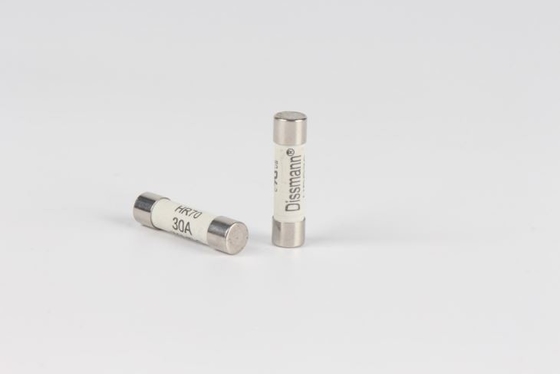 HR70 5G Haberleşme Yarı İletken Sigortaları 2.5KA 70VDC Kesinti