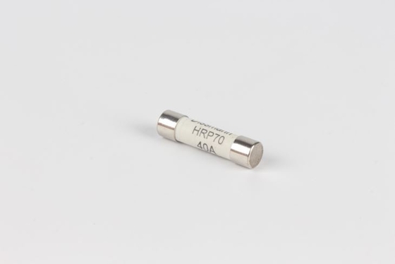 HR70 5G Haberleşme Yarı İletken Sigortaları 2.5KA 70VDC Kesinti